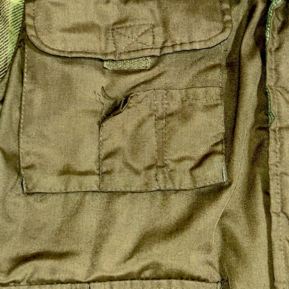 Renegade Men’s Utility Vest Large – Outdoor Adventure Gear w/ Multi Pocket - Picture 8 of 9